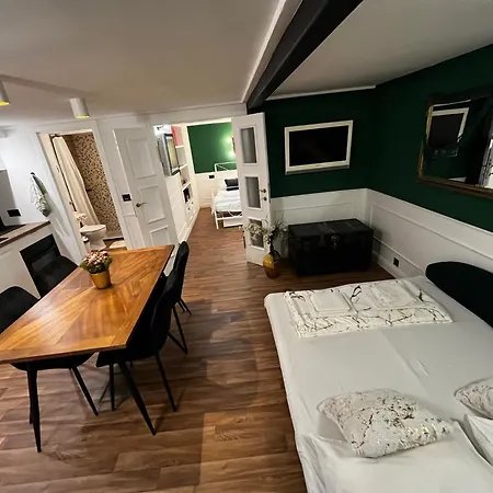 Db Interiors Апартаменти *