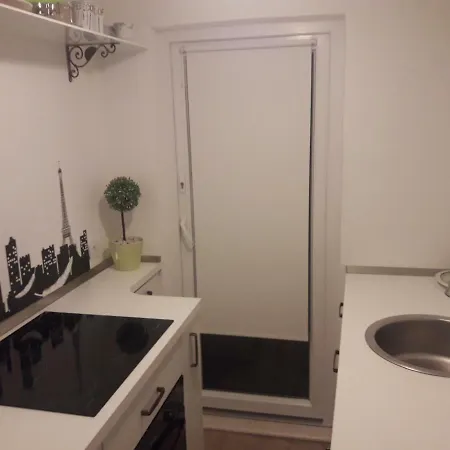 Db Interiors 아파트 스플리트
